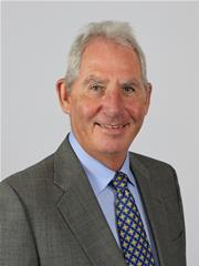 Profile image for Councillor Chris Lewis